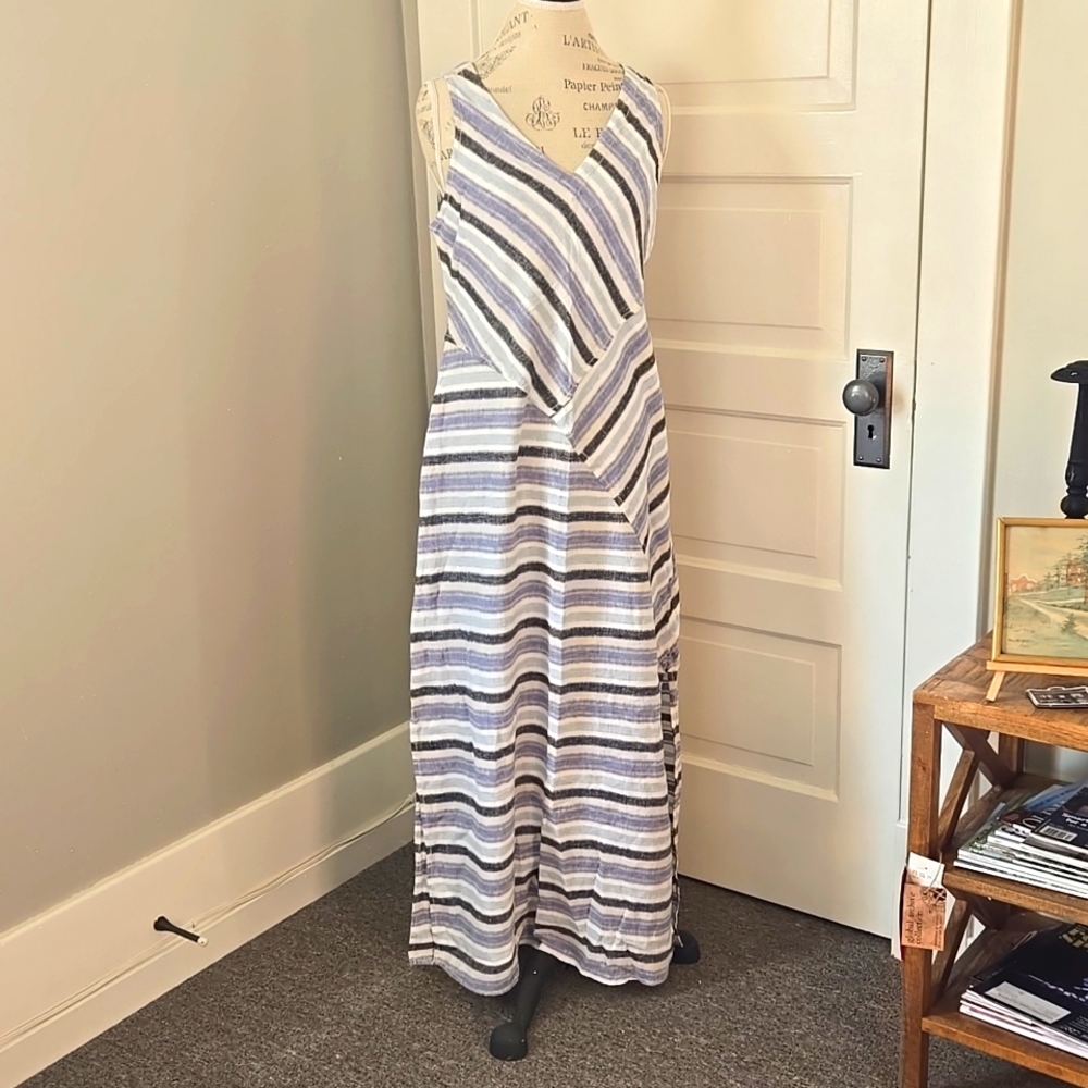 Caslon Maxi Dress
